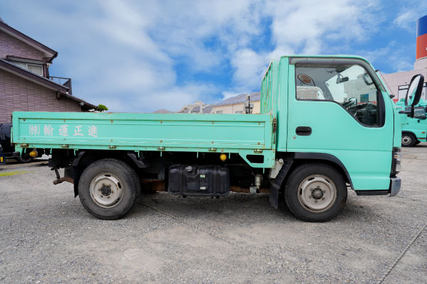 2tショート車荷台 画像